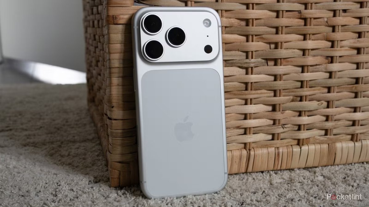 Apple 17 Pro: दमदार A19 Pro चिप और 48MP कैमरा के साथ Apple का पावरफुल Pro फोन 2 Apple 17 Pro