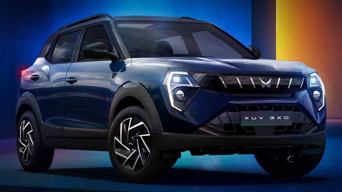 Mahindra XUV 3XO REVX EDGE