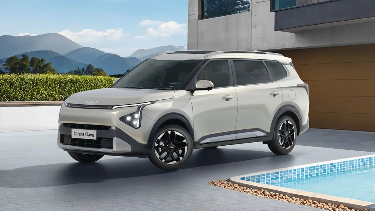 Kia Carens Clavis