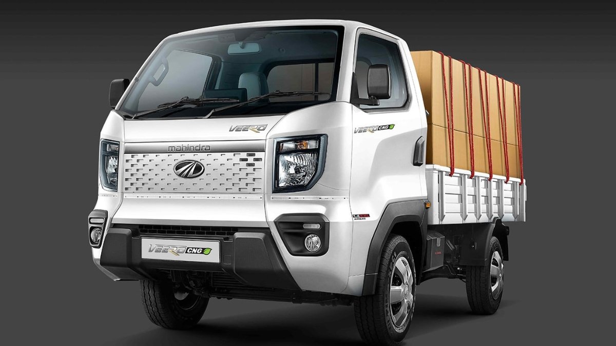 Mahindra Veero CNG