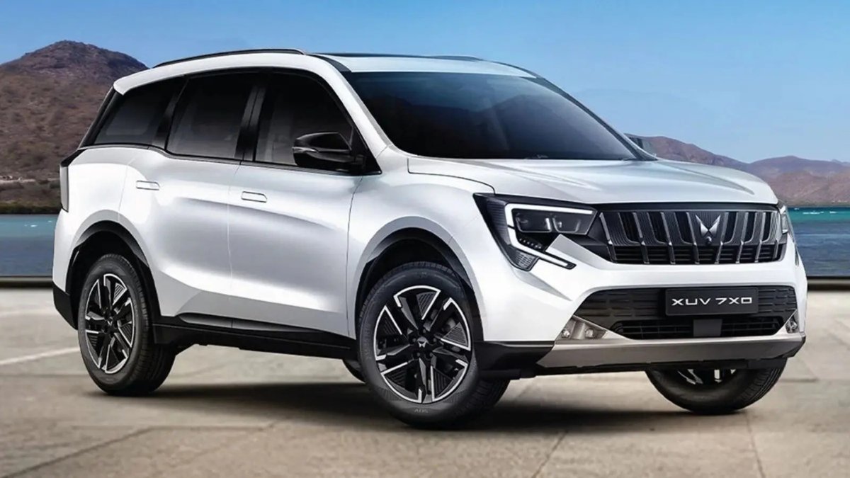 Mahindra XUV 7XO